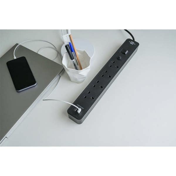 Brennenstuhl 4 Gang Extension Lead with 2 USB  Ports and 3 Metre Heavy Duty Cable - Black