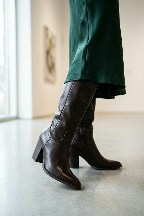ikrush Mercedes Faux Leather Knee High Block Heel Boots
