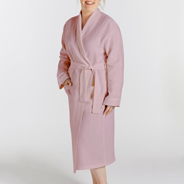 Lazy Linen Mellow Pink Pyjama & Bathrobe
