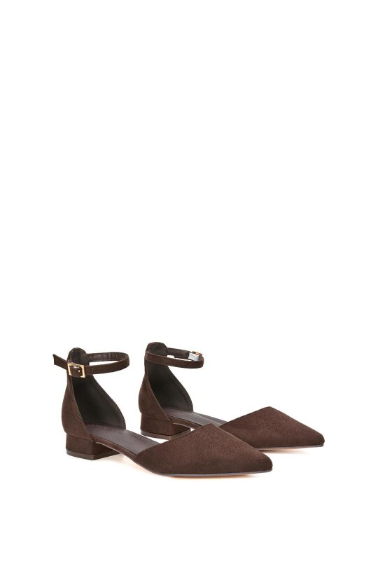 XY LONDON Low Heel Flat Pointed Toe Ankle Strap Court Shoes
