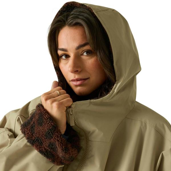 Regatta Unisex Adult Leopard Waterproof Changing Robe - Barleycorn/Dark - 