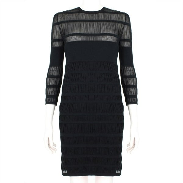 Alexander McQueen slim-fitting black dress