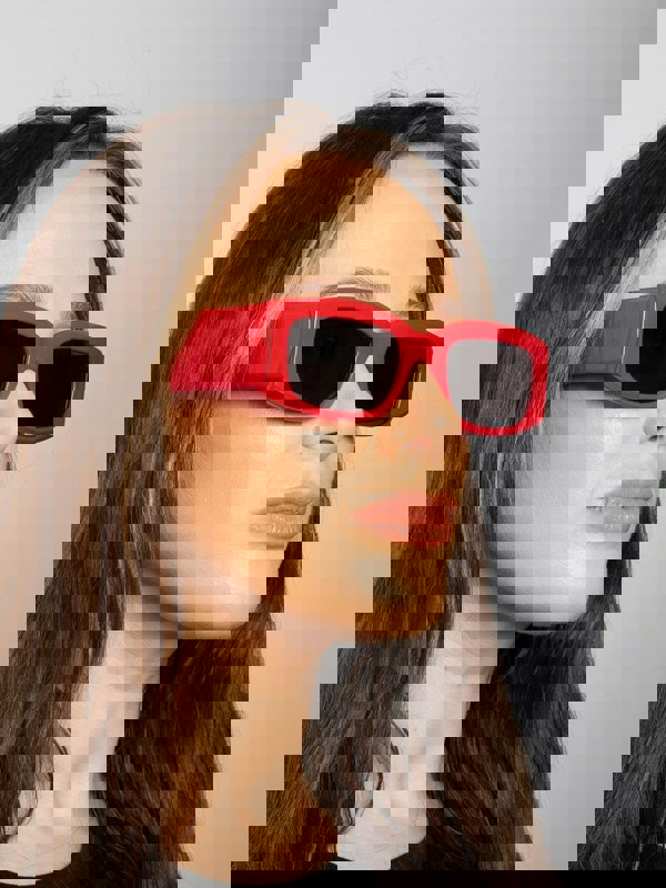 SVNX Chunky Rectangle Sunglasses in Red