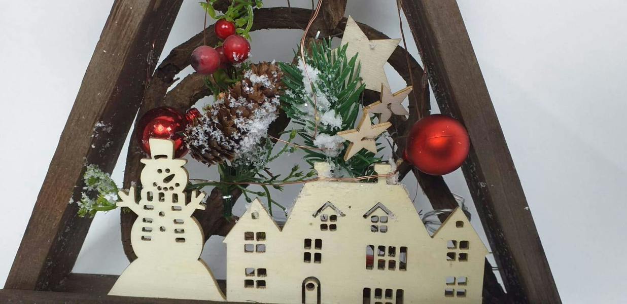 40cm Prelit Wooden Tree Frame Tabletop Decorations Xmas Ornament Gifts Decorated with Leaves Pine Cones Berries 3D Nordic Scene image 7