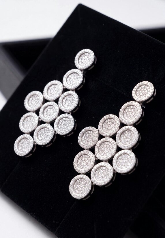 Latelita Mirage Disc Cascading Drop Earrings Silver