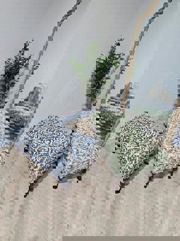 ISTOOLS Premium Designer Pattern Footstool Bench UK