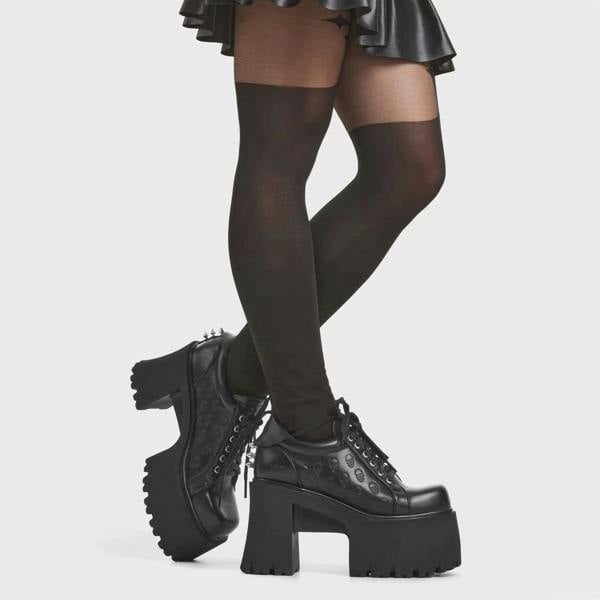 Lamoda Haunted House Edgy Black PU Platform Creeper Boots Fashion Statement