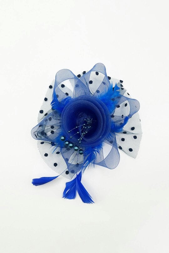 SVNX Rosette Faux Pearl & Polka Veil Feather Fascinator in Blue