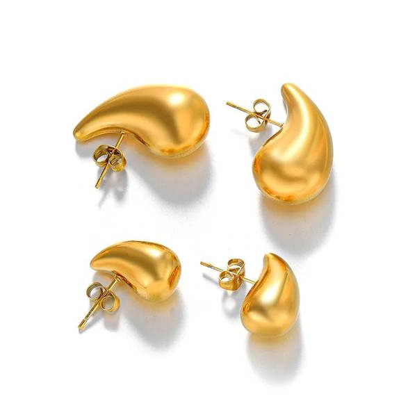 Elk & Bloom Medium Chubby 14K Gold Teardrop Drop Studs