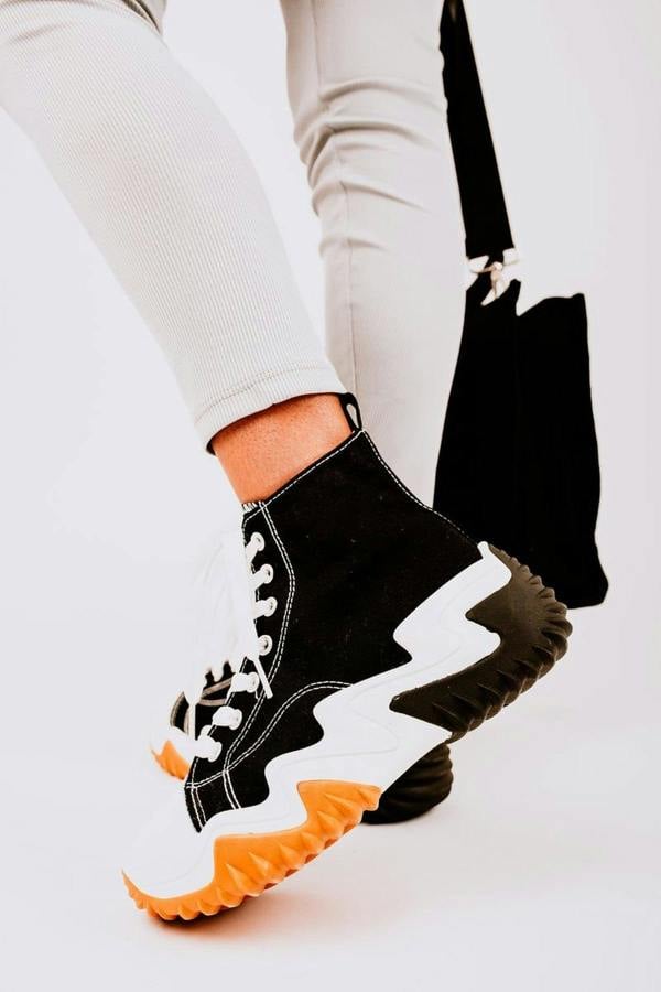 Kayla Chunky Platform Round Toe Lace Up Trainers - Black