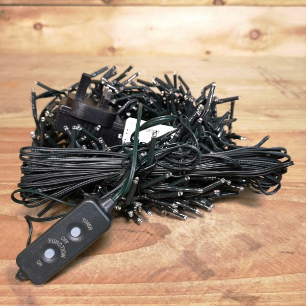 Samuel Alexander 480 LED 6.2m Premier Clusterbrights Indoor Outdoor Multifunction Mains Operated Christmas Cluster Lights with Timer in Rainbow