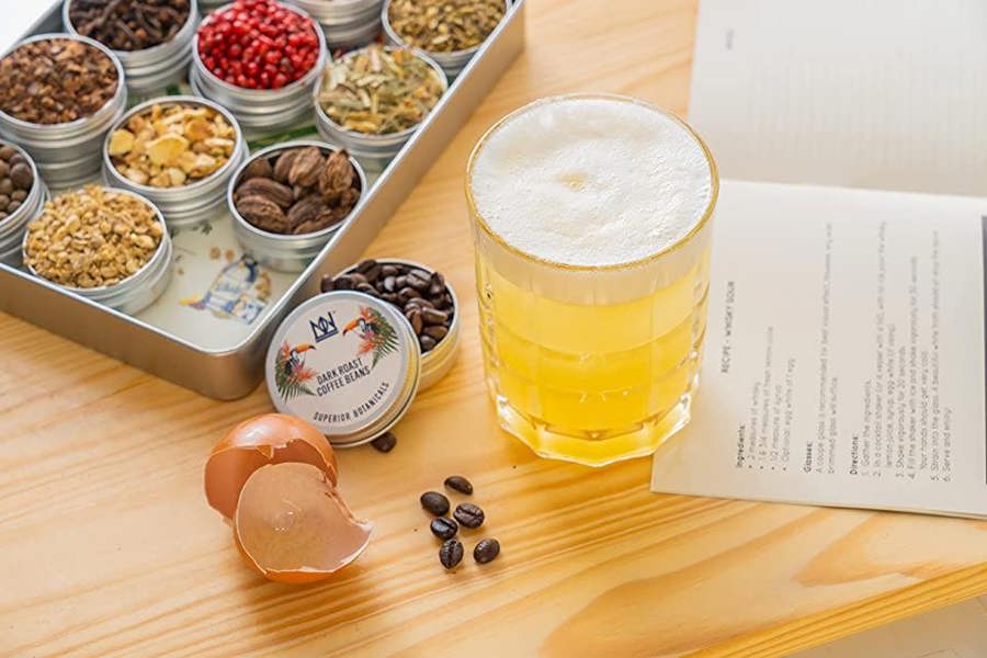 A Whisky Sour Cocktail Made from Natural & Noble DIY Whisky Kit