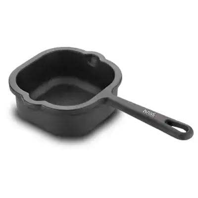 AVIAS CAST IRON SQUARE TADKA PAN 12 CM- medium