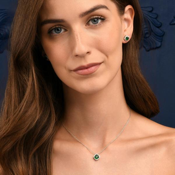 namana 925 Sterling Silver Green Cubic Zirconia Cushion Halo Pendant Necklace