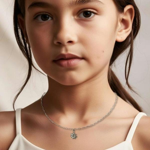 Aye Do Gifts Dinky Daisy Girls Silver Necklace