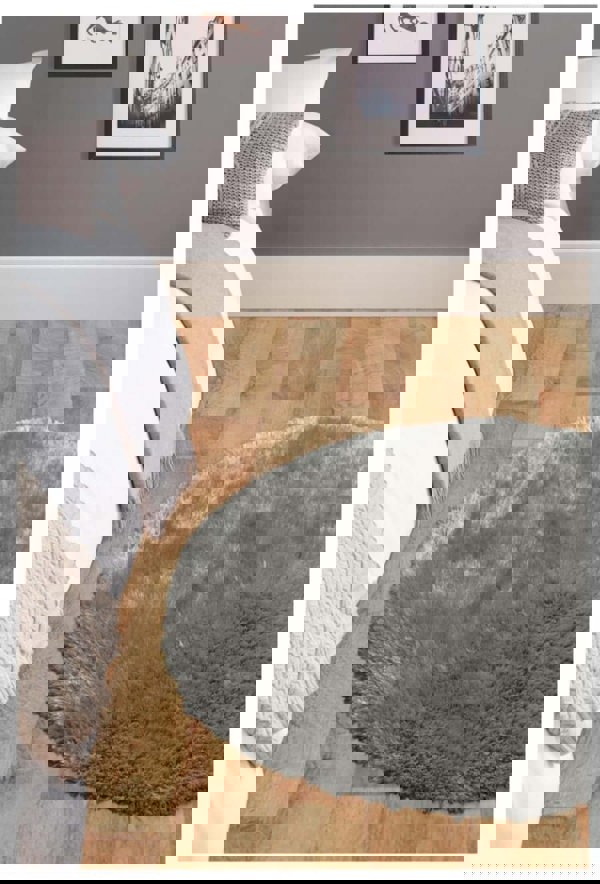 Machine Washable Shaggy Rug Plain Design in Grey – The Rugs