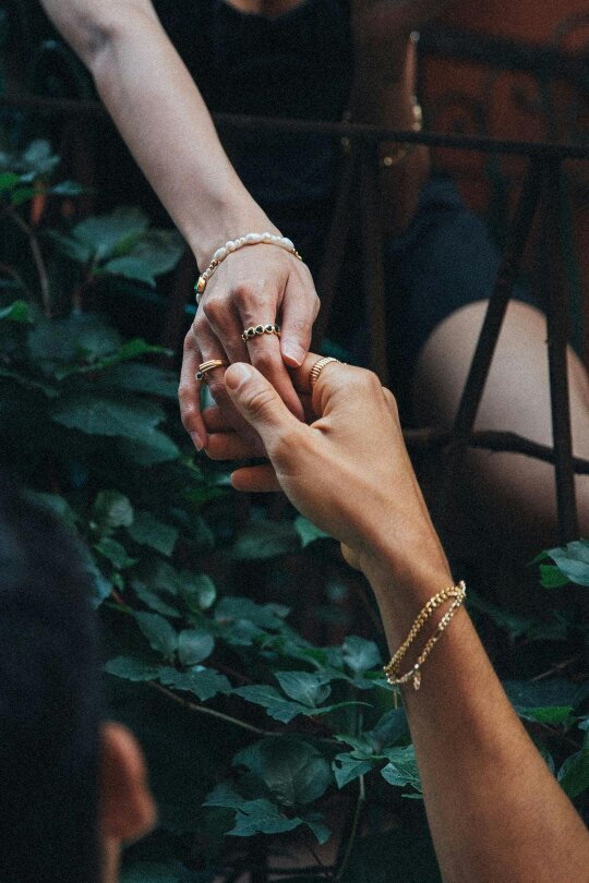 SVNX The Atlas' Ring in Gold and Green
