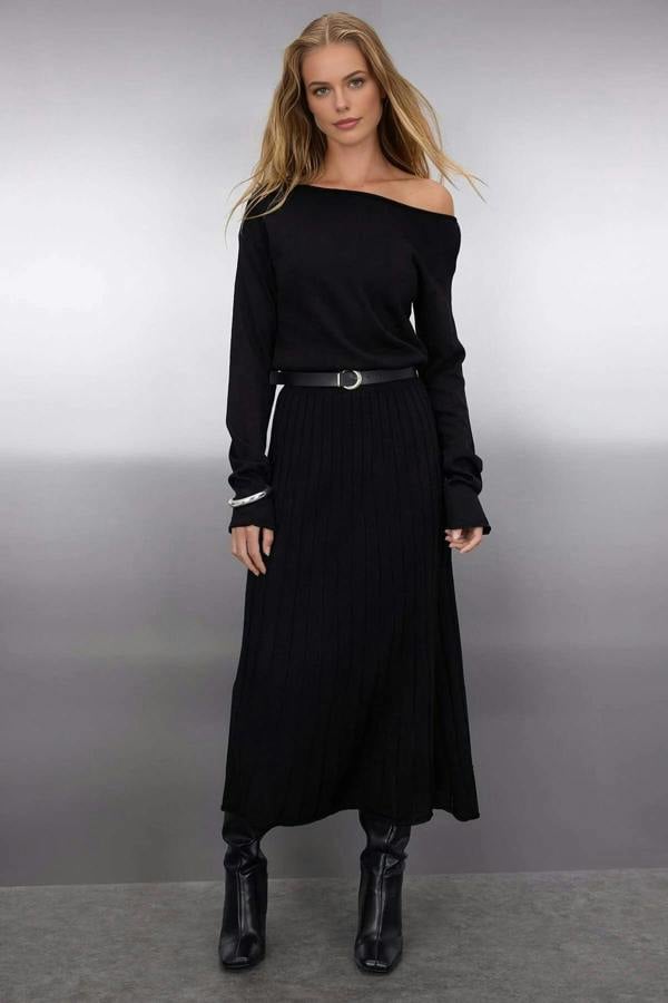 WOVCOR A-line Boat Neck Maxi Knit Belted Long Dress