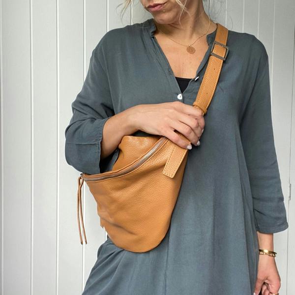 brown leather cross body bag