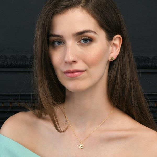 namana Gold Plated 925 Sterling Silver 4 Leaf Clover Pendant Necklace for Women
