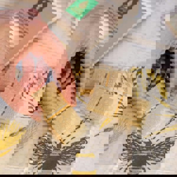 Natural Elements Eco-Friendly Beeswax Refresh Cubes