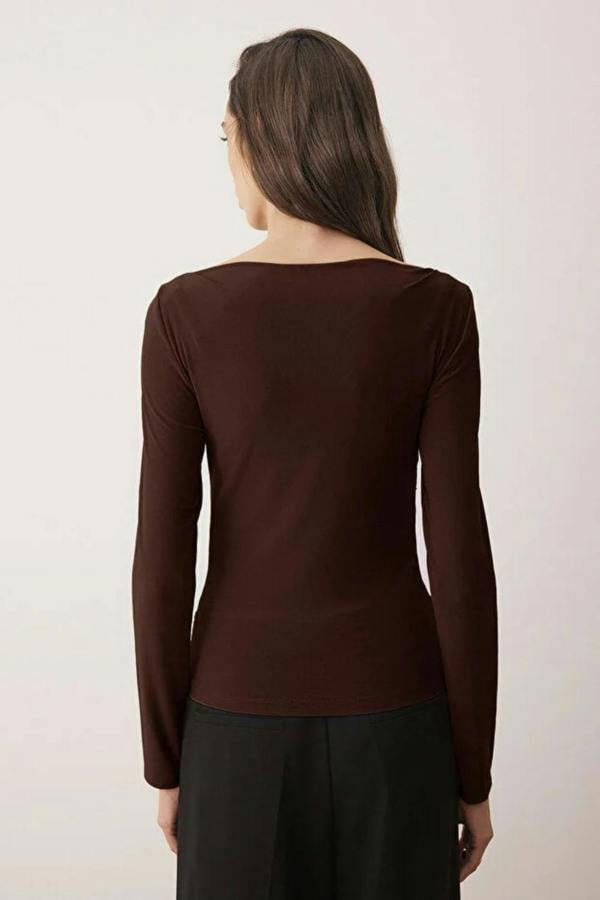 Hoxton Gal Boat Neck Draped Fitted Stretch Knit Blouse