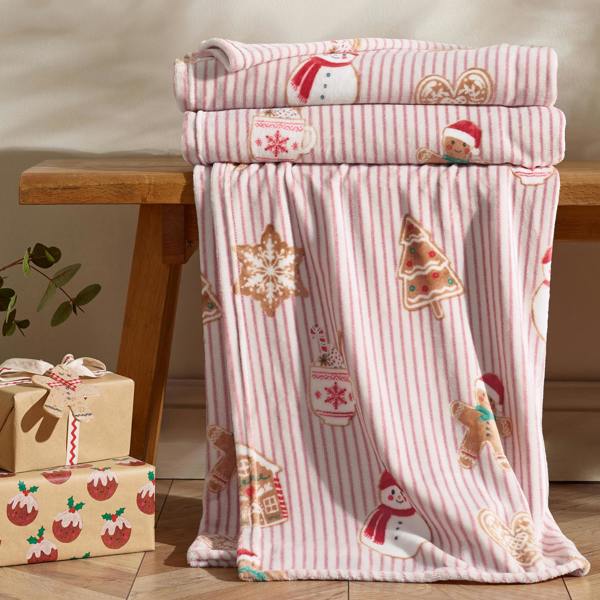 Catherine Lansfield Christmas Gingerbread Stripe Cosy Fleece Blanket Throw Natural