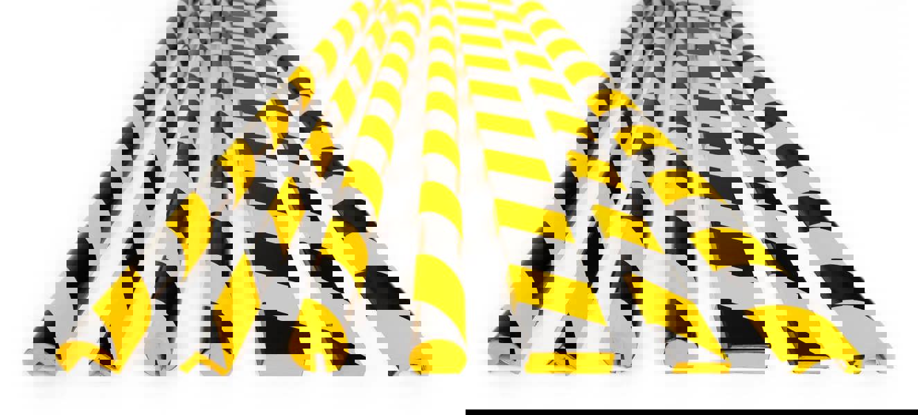 Durable Adhesive Warning Impact Protection Profiles S32R | 1 Metre | 5 Pack