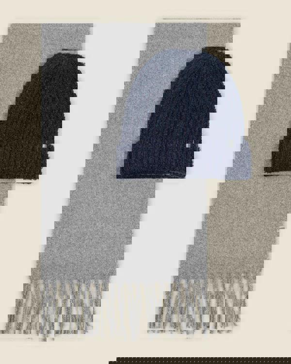 Larsson & Co Ikalis - Scarf & Boucle Beanie Set