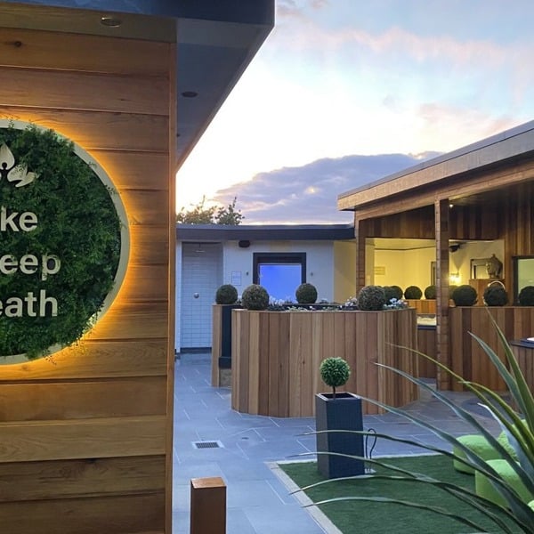 Virgin Experience Days Twilight Wellness Evening with Dinner for Two in the Spa Garden at Iveridge Hall