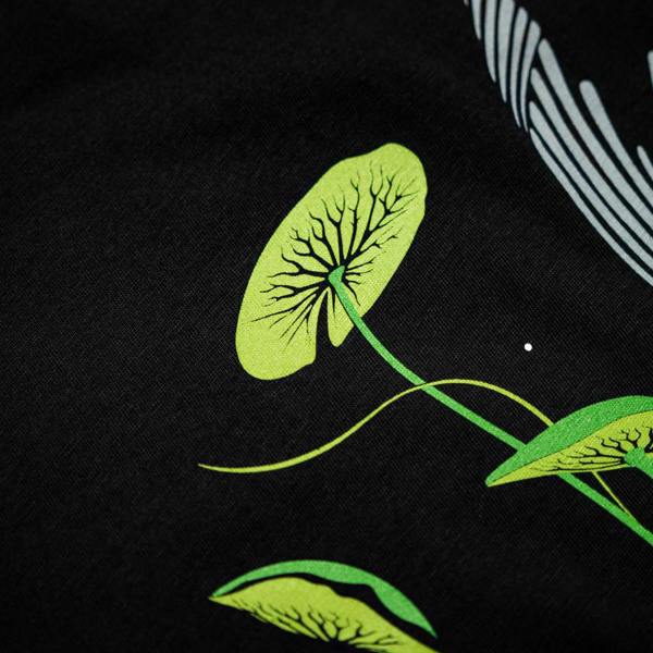 Kumu Tails Up Tee
