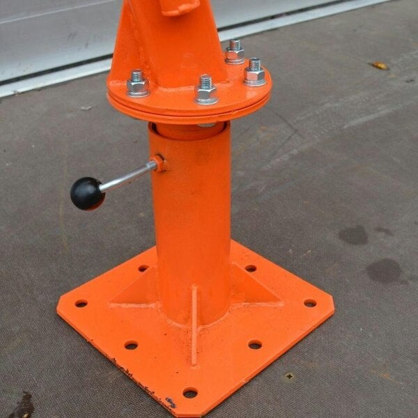 Rock Machinery 1000lb Swivel Lifting Crane With Winch