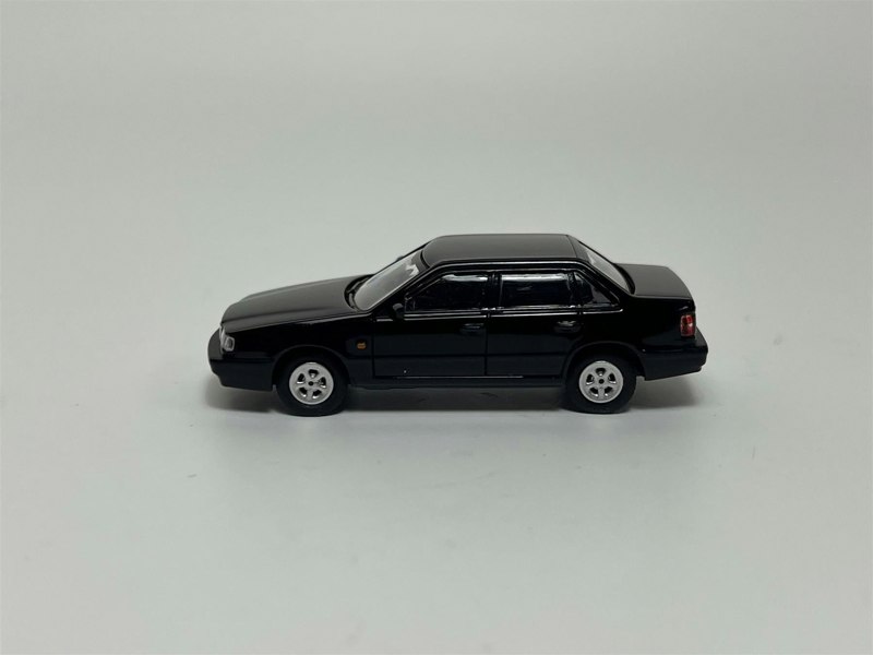 Minichamps Volvo 850 Saloon 1994 Black 1:87 Scale Minichamps 870171104