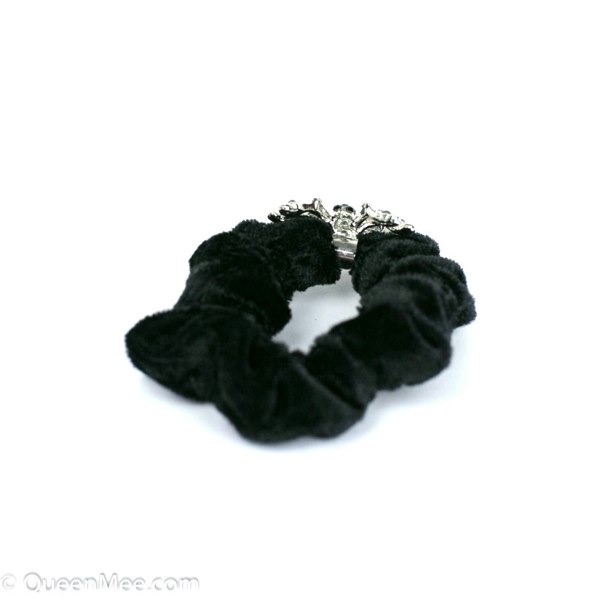 Halloween scrunchie, black velvet hair tie, spider detail scrunchie, spooky hair accessory, Halloween hairband, novelty hair scrunchie, gothic style scrunchie, themed party hair accessory
