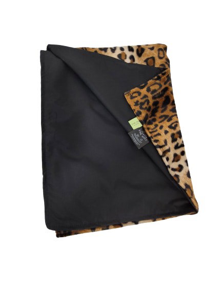 Made in the Mill Water Resistant Cosy Fleece Blanket – Brown Leopard Print