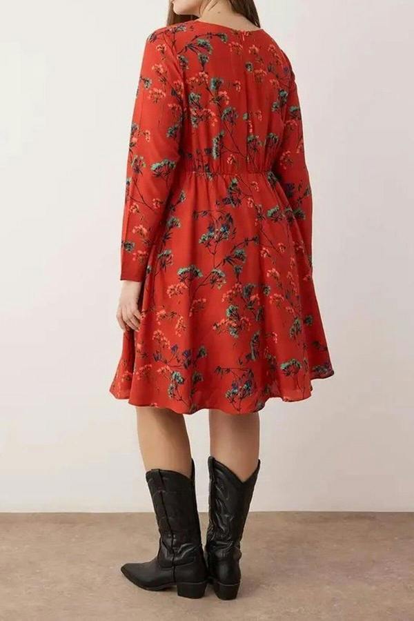 WOVCOR Heart Neckline Floral Short Woven Plus Size Dress