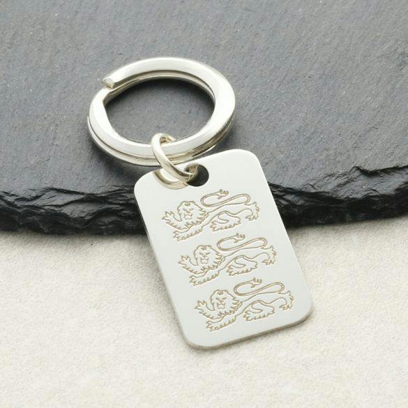 Christopher James of London Sterling Silver Engraved Three Lions England Keyring With Optional Engraving