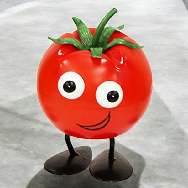 EDH Door Hardware Metal Tomato Veggie Patch Pal – 15.5 x 12 x 11 CM | Fun & Quirky Metal Garden Ornament | Tomato Plant Decor for Vegetable Patches