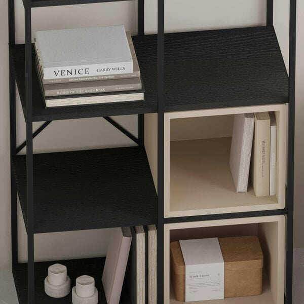 Decortie Modern Vale Midi Bookcase Display Unit 5-Tier Metal Frame 3 Adjustable Shelf 18mm Engineered Wood (Black Wood