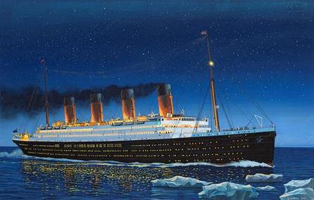 Revell RMS Titanic (1:700 Scale)