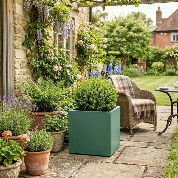 Nicoman Galvanised Steel Cube Metal Planter 50x50x50cm