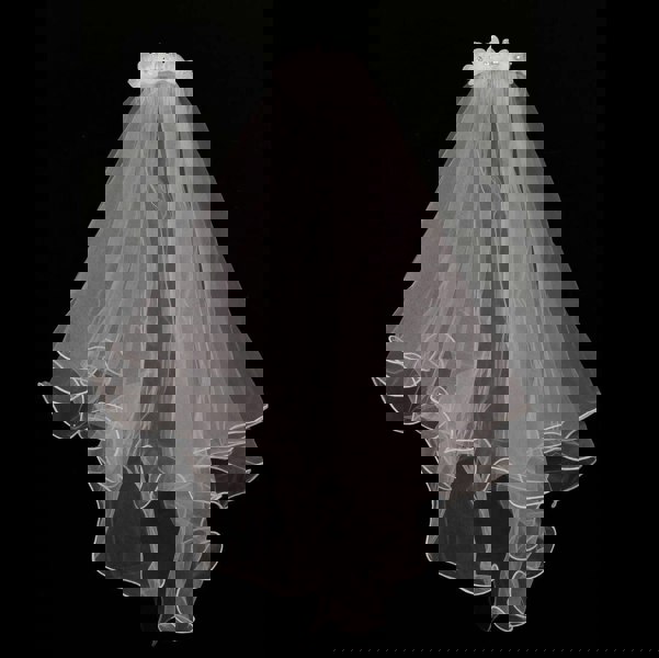 Girl's white flower comb head piece with veil