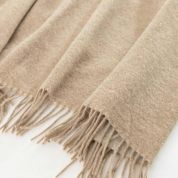 Natural Wool With Cashmere Throw bedroom detail | Soak and Sleep