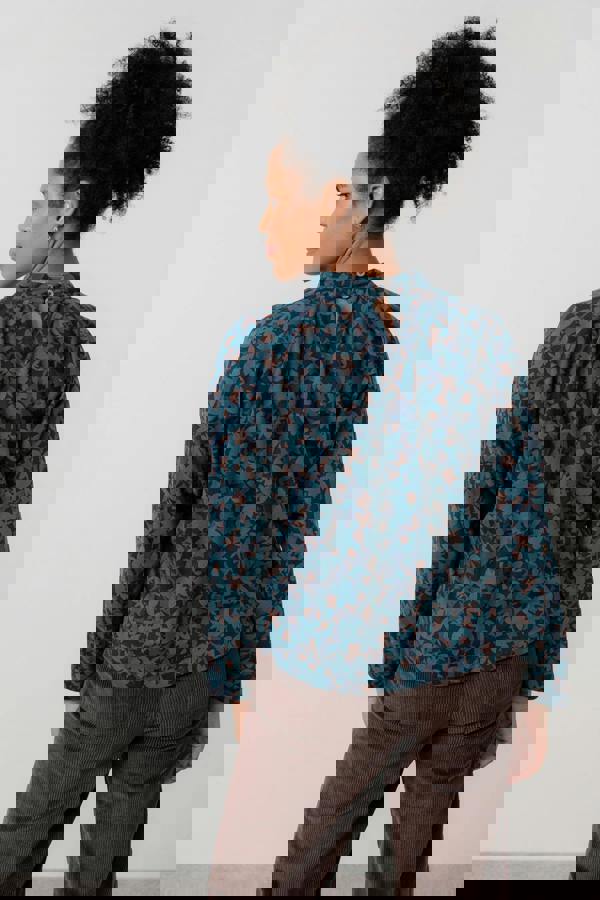 Lily & Me Bayberry Batwing Printed Top Navy