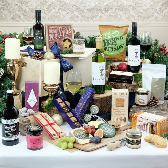 Heather and Bale The Charlton Luxury Christmas Crate
