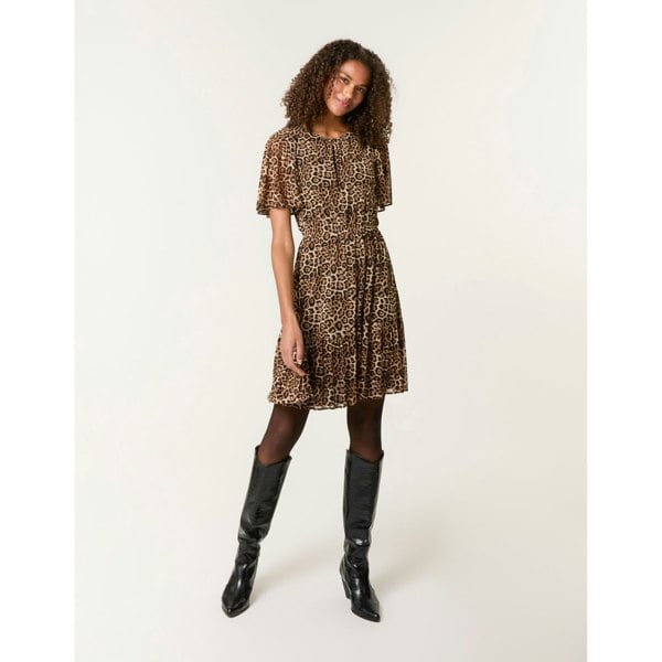 Blue Vanilla Leopard Print Mesh Crew Neck Mini Dress