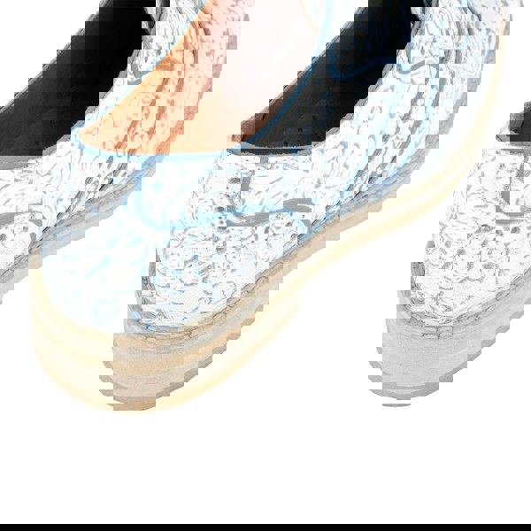 Embassy London Brick Lane - White Flowers - Women's contrast leather lace-up brogue