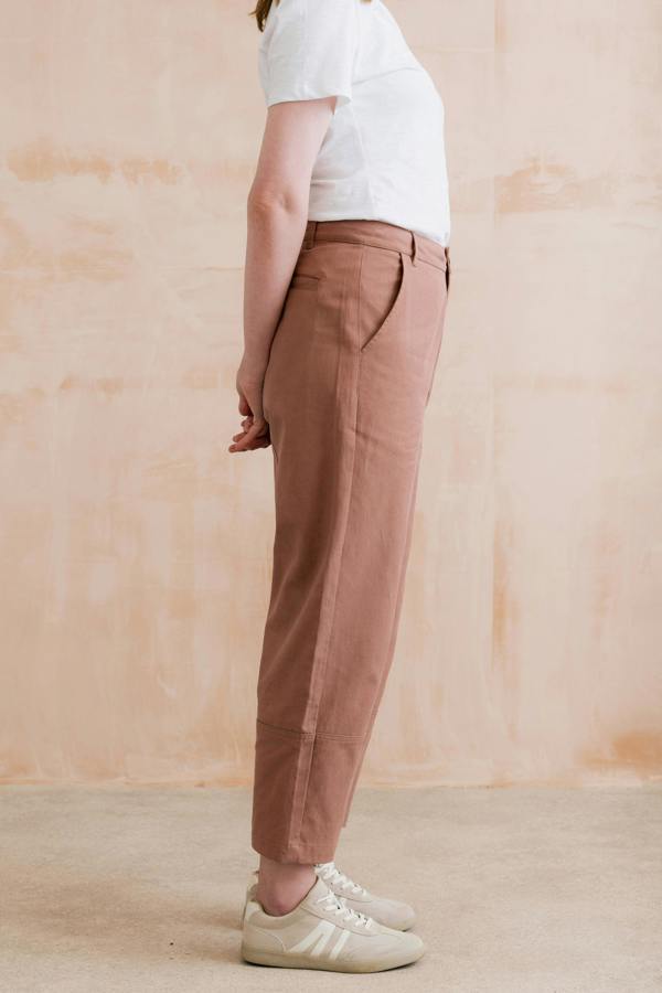Lily & Me Clarissa Tapered Leg Cropped Trousers Soft Pink