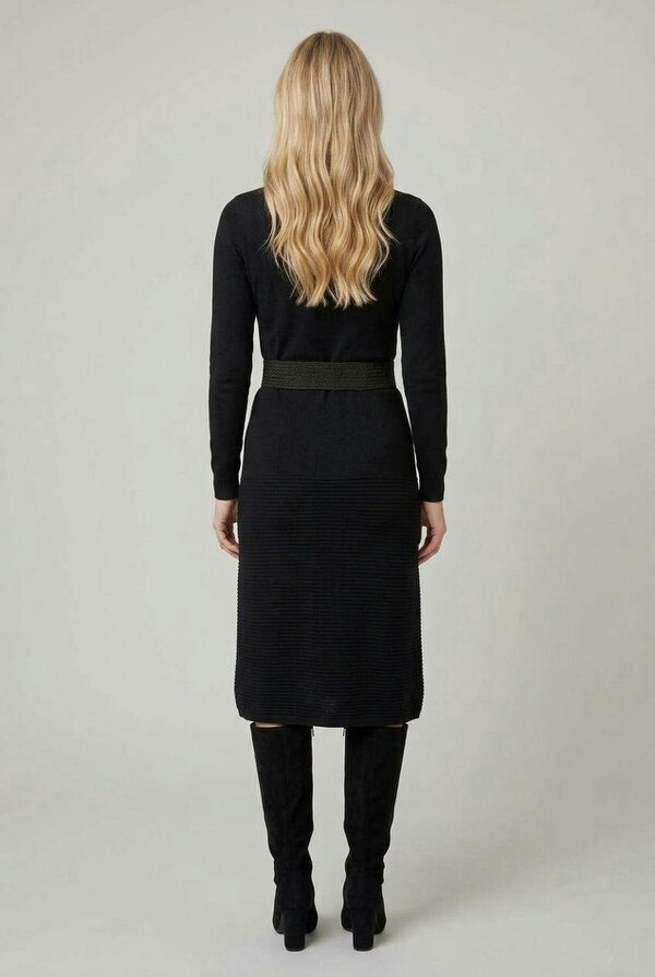 Izabel London Metallic Circle Buckle Detail Waist Belt