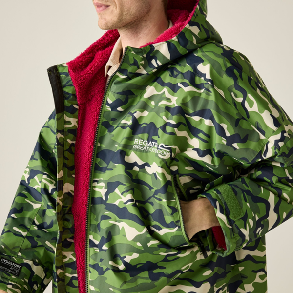 Regatta Unisex Adult Camouflage Oversized Changing Robe - Cactus Green